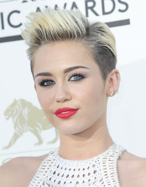 Miley Cyrus 2013 - Miley-Cyrus-2013