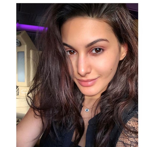 Amyra Dastur sharing her travel selfie that she took at Abu Dhabi International Airport in June 2019