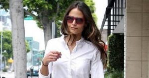 Jordana Brewster Toned Legs