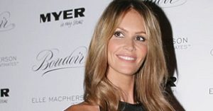 elle macpherson picture