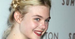 Elle Fanning Height