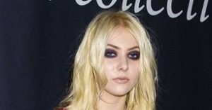 Taylor Momsen Height