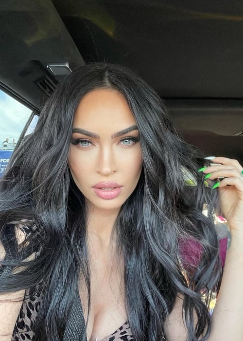 Megan Fox Height, Weight, Age, Boyfriend, Body Statistics - Healthy Celeb