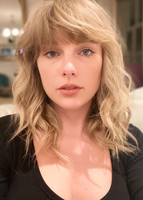 Taylor Swift Height, Weight, Age, Boyfriend, Facts, Body Statistics