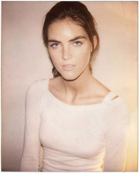 Hilary Rhoda Hair Color Photos