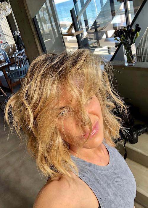 Jillian Michaels with messy hair in an Instagram selfie in May 2018