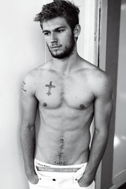 Alex Pettyfer gallery