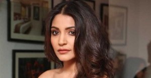 Anushka Sharma Height