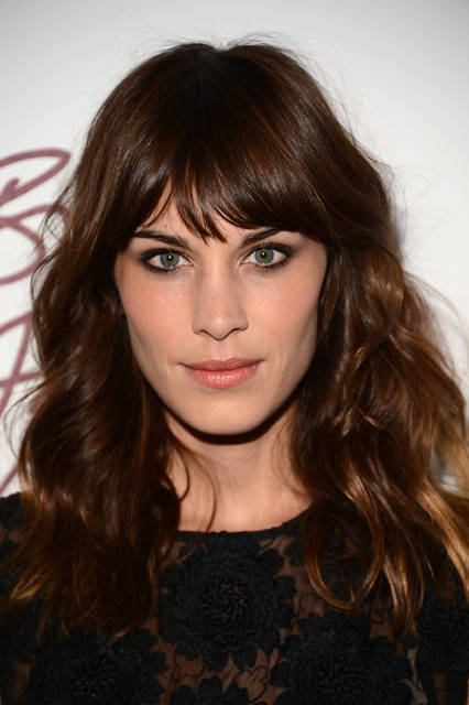 Alexa Chung Height, Weight, Age, Boyfriend, Family, Facts, Biography