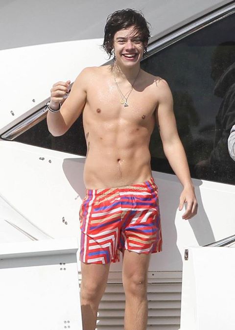 harry styles buffed body