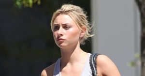 Aly-Michalka-Workout-Gear-306x160