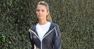 Stacy-Keibler-Workout-Gear-306x160