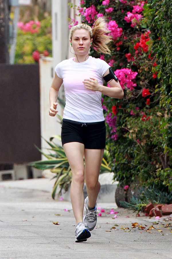 Anna Paquin Running Workout