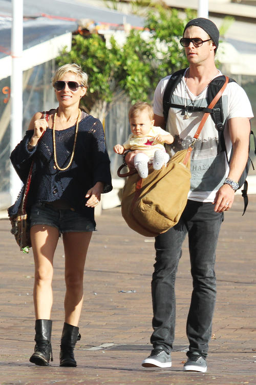 Chris Hemsworth con Elsa Pataky y familia