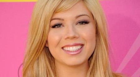 Jennette McCurdy Height, Weight, Age, Body Statistics