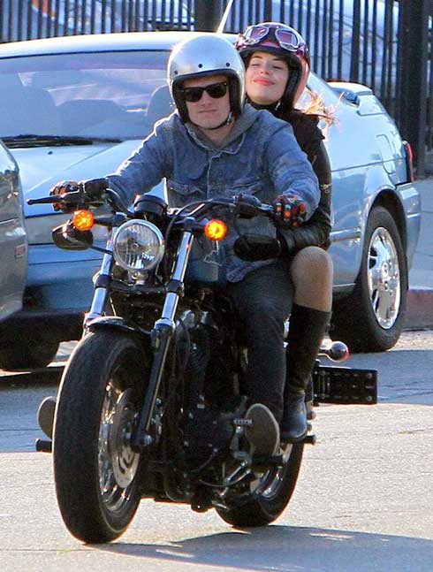 Josh Hutcherson and Chloe Bridges