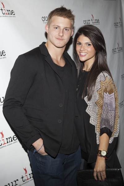 Alexander Ludwig och Nicole Marie Pedra