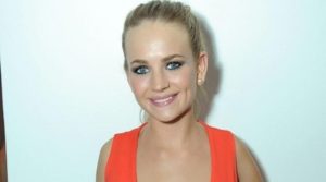 Britt Robertson
