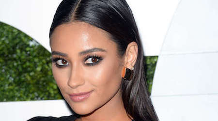 Shay Mitchell Height, Weight, Age, Body Statistics