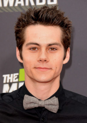 Dylan O'Brien Height, Weight, Age, Girlfriend, Family ...