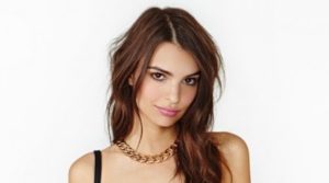 Emily Ratajkowski