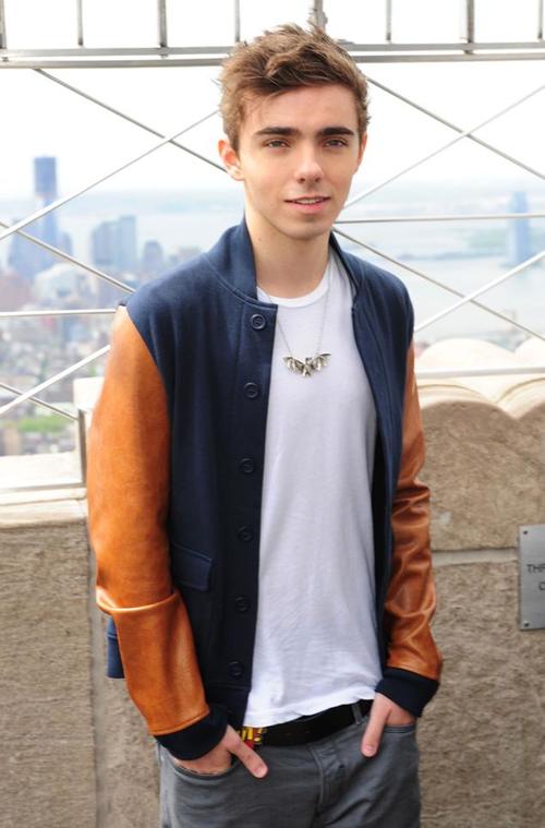 Nathan Sykes height