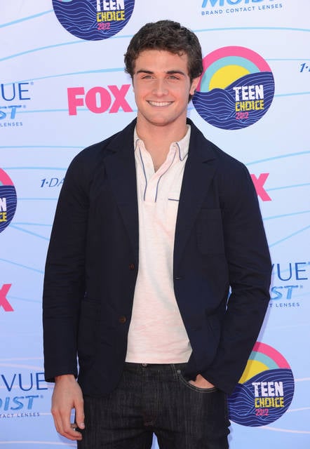 Beau Mirchoff at Teen Choice Awards 2012