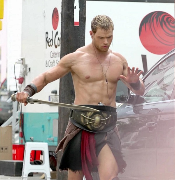 Kellan Lutz body shirtless