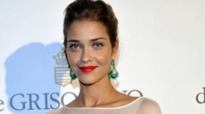 Ana Beatriz Barros