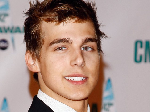 Cody Linley 2014