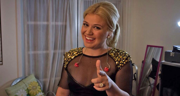 Kelly Clarkson Diet Plan And Workout Regime Healthy Celeb