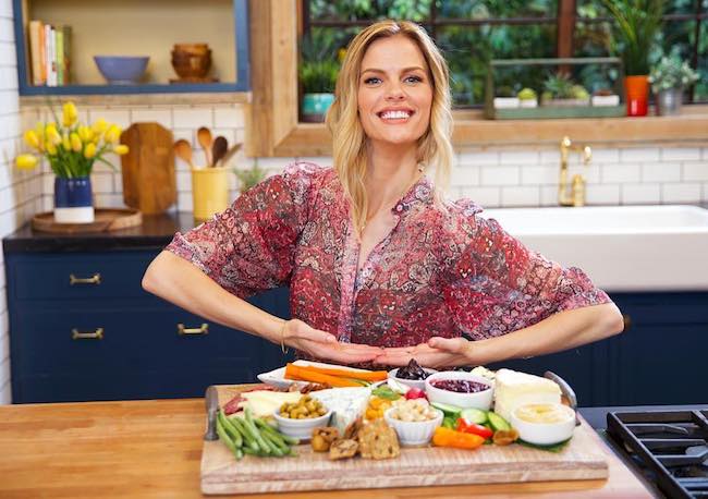 Brooklyn Decker advertising for Splenda in October 2017