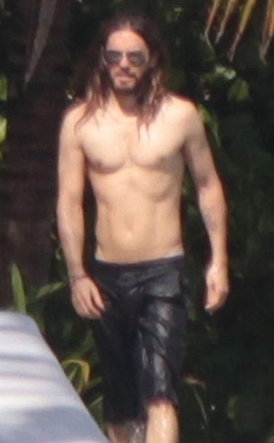 Jared Leto shirtless body