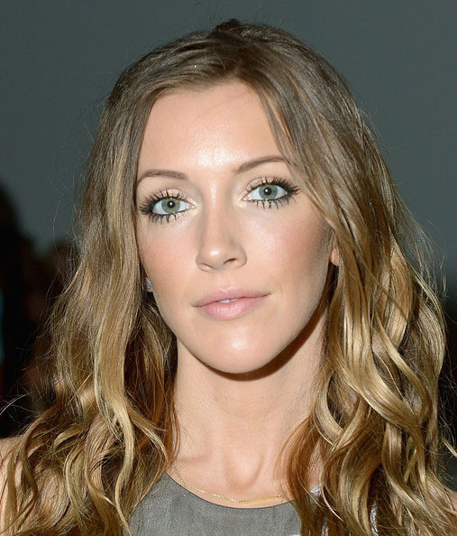 Katie Cassidy Arrow Weight Loss at Tandaltonblog Blog