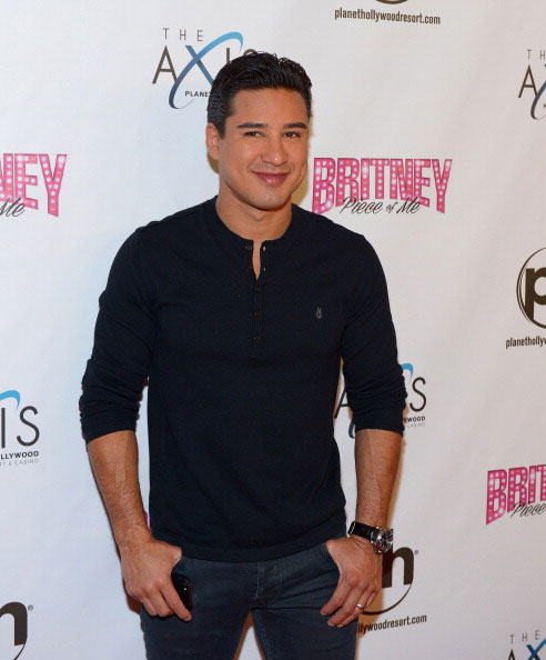 Mario Lopez height