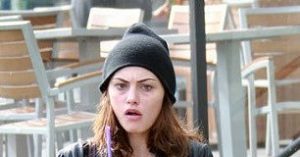 Phoebe Tonkin workout