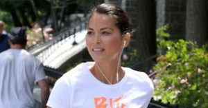 olivia-munn-running-306x160