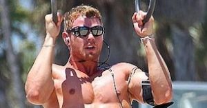 Kellan Lutz workout