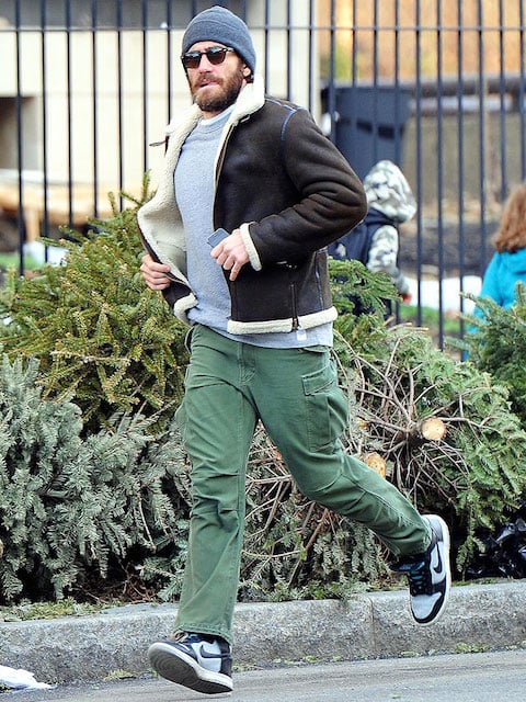 Jake Gyllenhaal working out