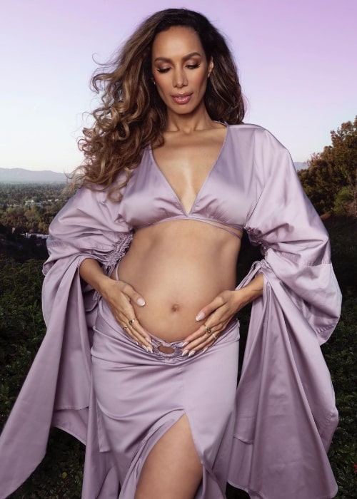 Leona Lewis showing her baby bump in June 2022 during a photoshoot