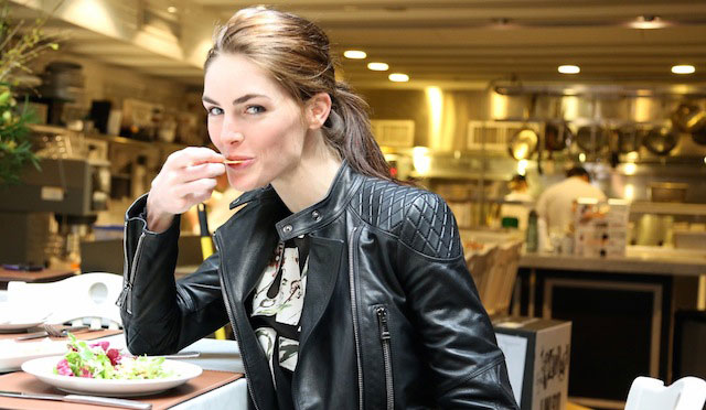 Hilary Rhoda eating salad