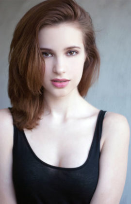 Alexia Fast Height, Weight, Age, Boyfriend, Family, Facts, Biography