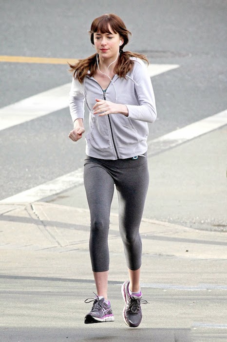 Dakota Johnson workout on the set of Fifty Shades of Grey