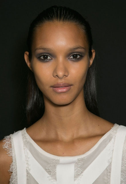 Lais Ribeiro Height, Weight, Age, Boyfriend, Family, Facts, Biography