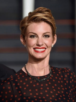 Faith Hill Height, Weight, Age, Spouse, Family, Facts, Biography