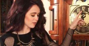 Acacia Brinley - Featured Image