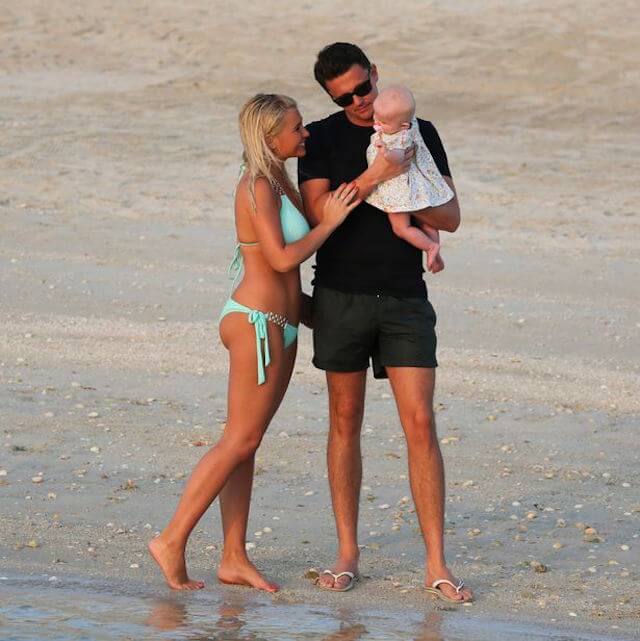 Billie Faiers enjoys a Dubai holiday with fiance Greg Shepherd and daughter Nelly