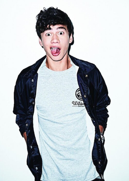 Calum Hood de 5 Segundos de Verano