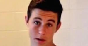 Nash Grier shirtless body - Featured Image