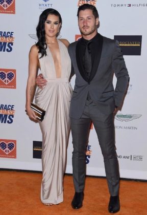 Val Chmerkovskiy Height, Weight, Age, Girlfriend, Family, Facts, Biography